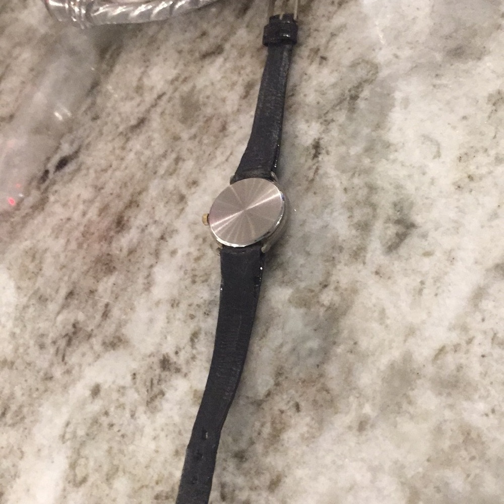 Omega Female Watch - Picture 3 of 3